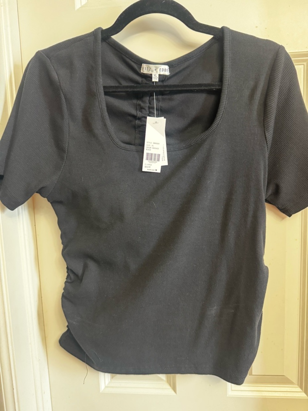 Daytrip Black Ribbed Scoop Neck Short Sleeve Top